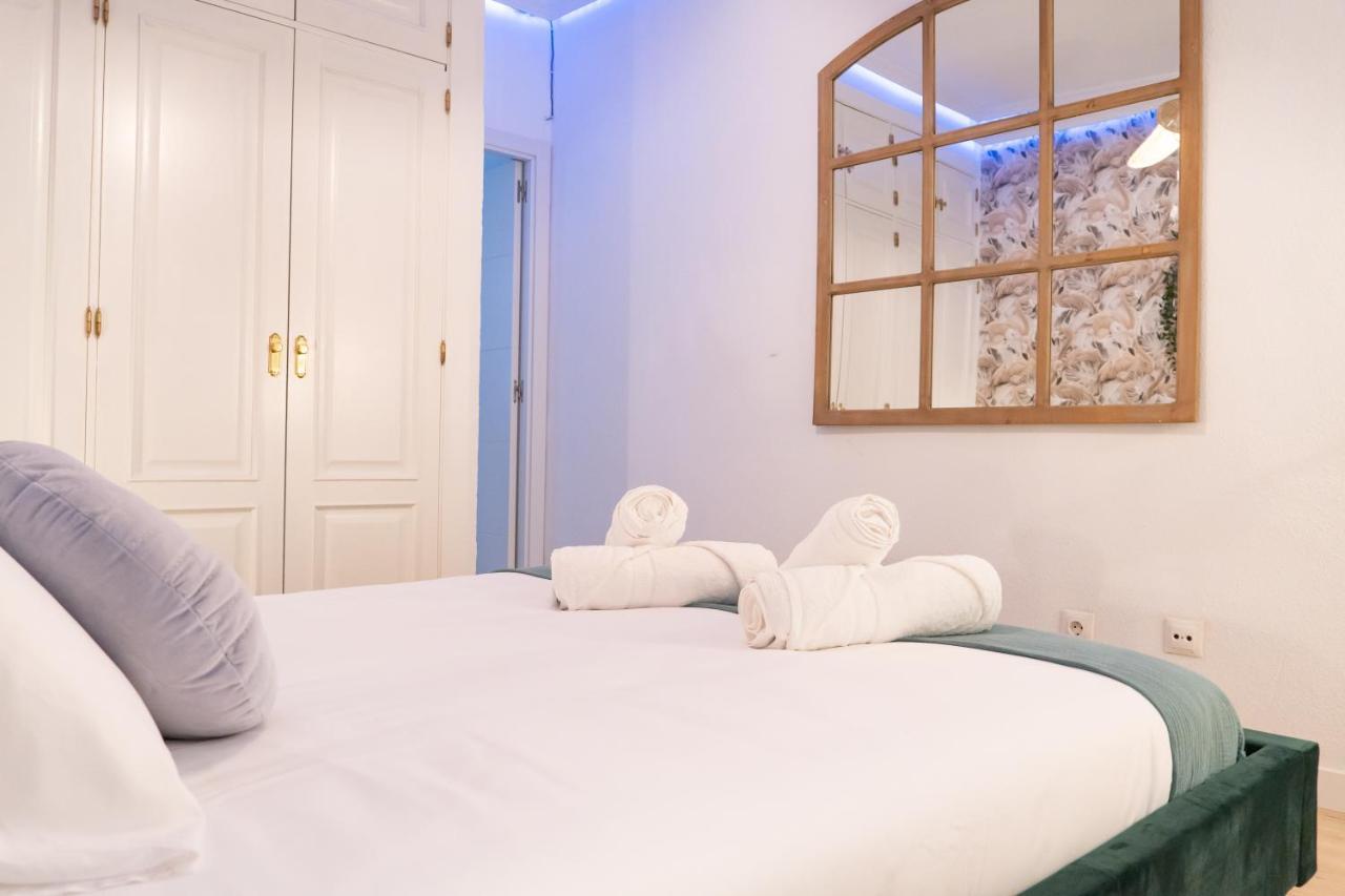 Luxury Apartment Puerta Del Sol City Center Gran Via With Ac Madrid Exteriör bild